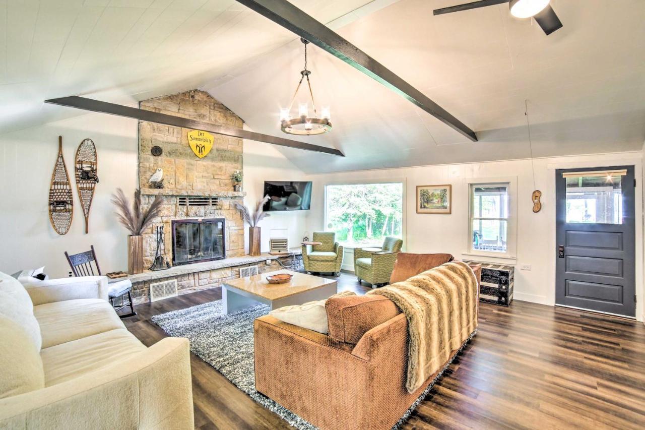 Crivitz Lakefront Escape With Boat Dock And Slip! Exterior foto